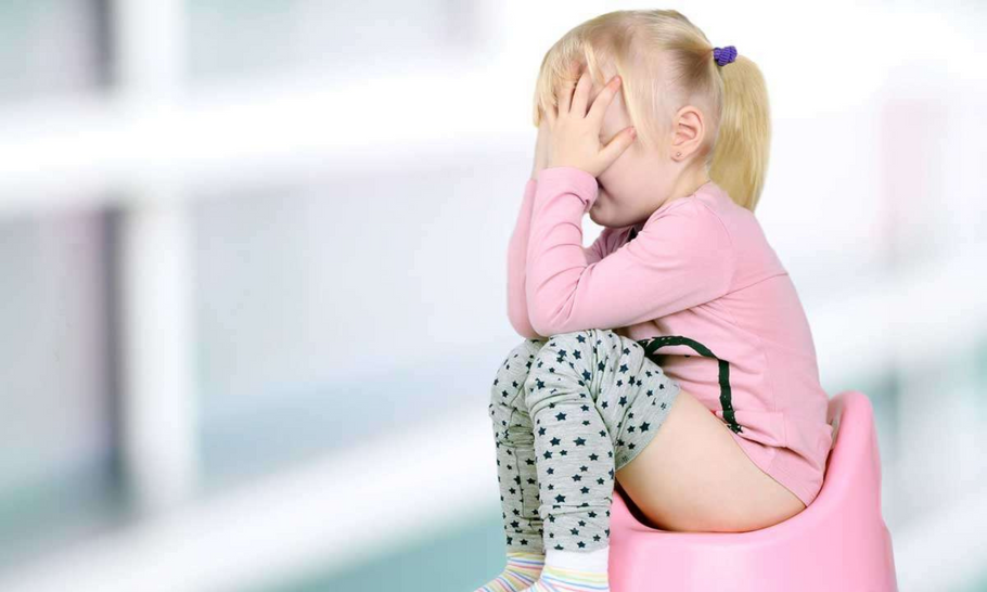 Constipation in children – 8 tips to prevent it